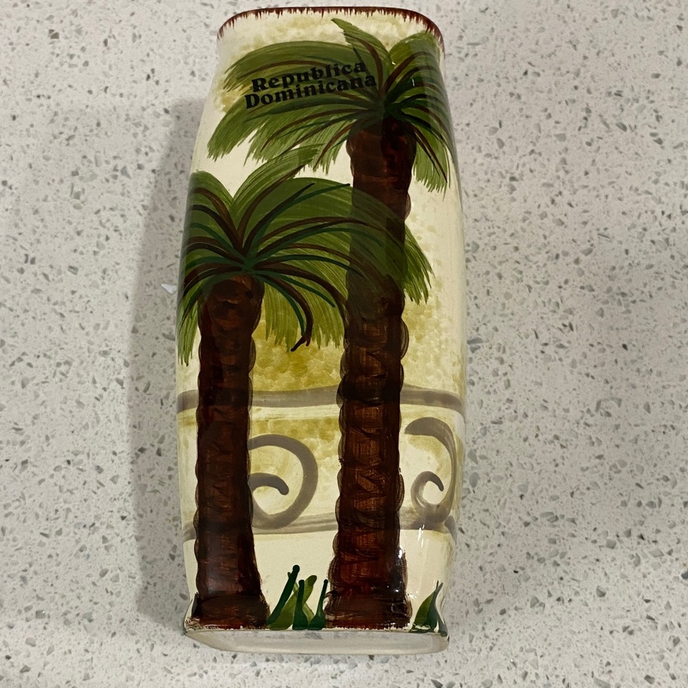 Handcrafted Palm Tree Vase, Republica Dominica, H 18cm